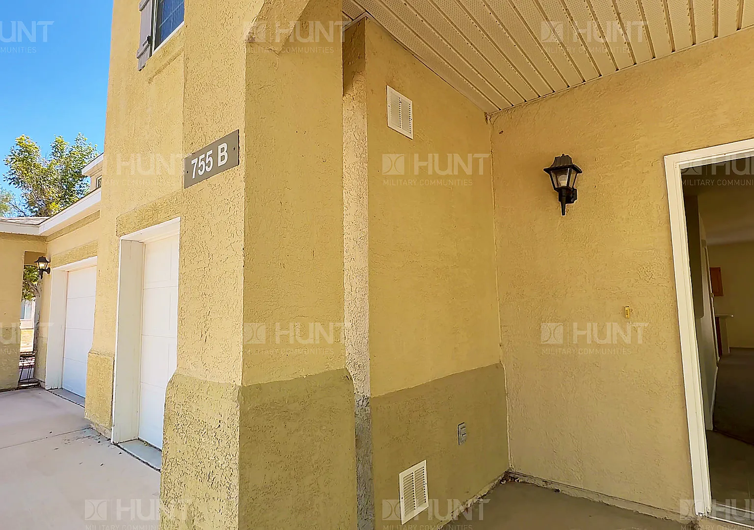 3 bed, 2.5 bath, 1596 sqft, $2,211 — Photo 3