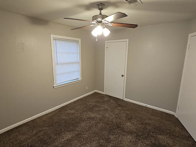 7325 Boggess Rd — Photo 13