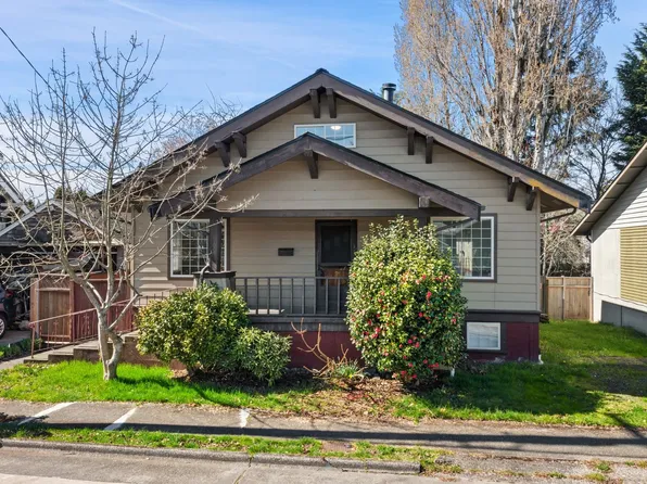 709 McKenzie Ave, Bremerton, WA 98337