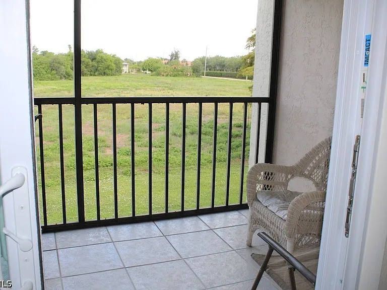 16361 Dublin Cir #203 — Photo 22