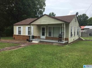 5232 Saks Rd, Anniston, AL 36206