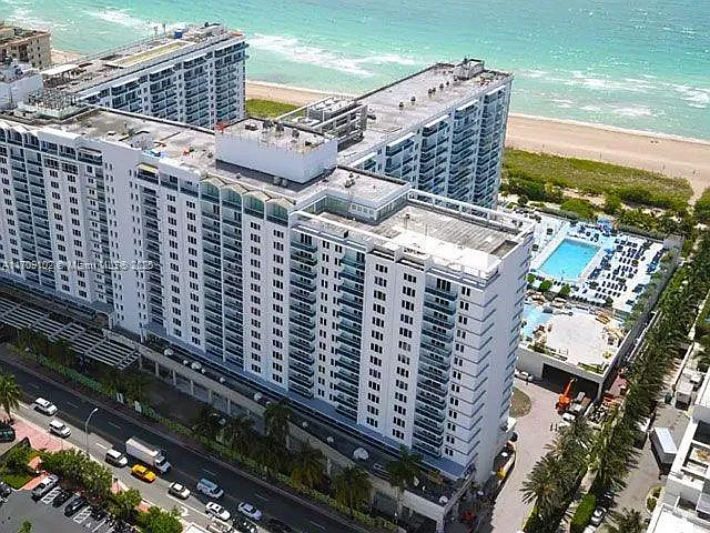 2301 Collins Ave #1206 — Photo 29