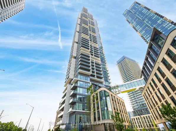 7890 Jane St #508, Vaughan, ON L4K 0K9