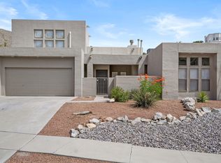 5656 Burning Tree Dr, El Paso, TX 79912