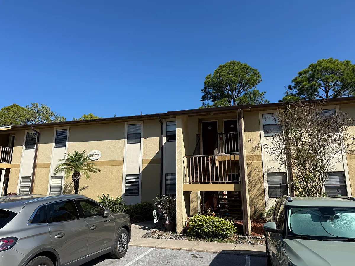 Photo 2 of 24 - 10177 Sailwinds Blvd S #205 - Largo, FL Building Photo - 10177 Sailwinds Blvd S #205