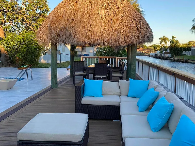 6220 SW 14th St — Photo 3