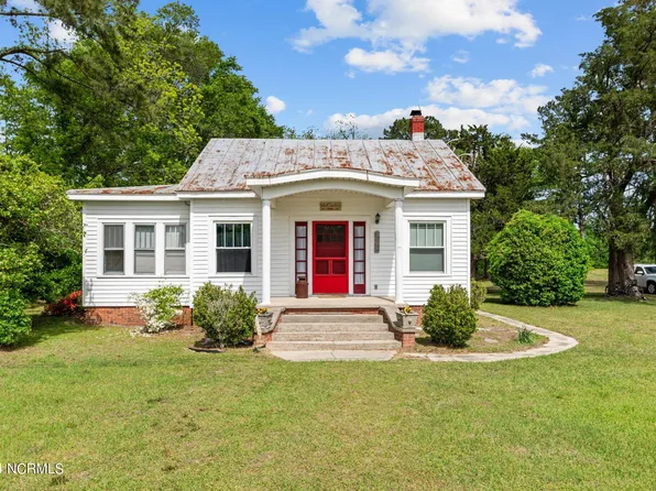 8849 Nc Highway 306 Highway S, Arapahoe, NC 28510