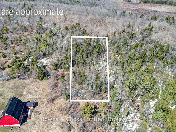 2nd image of 0 Centre Line Rd