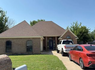 400 E 5th St, Springtown, TX 76082