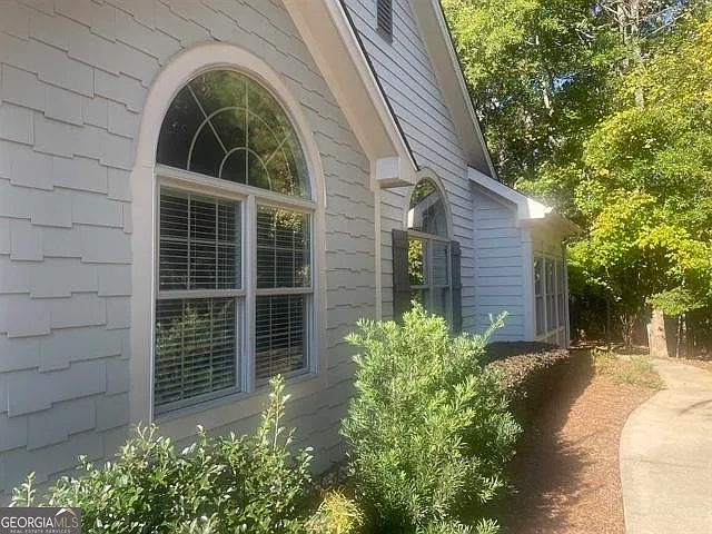 2 bed, 2.0 bath, $3,100 — Photo 2