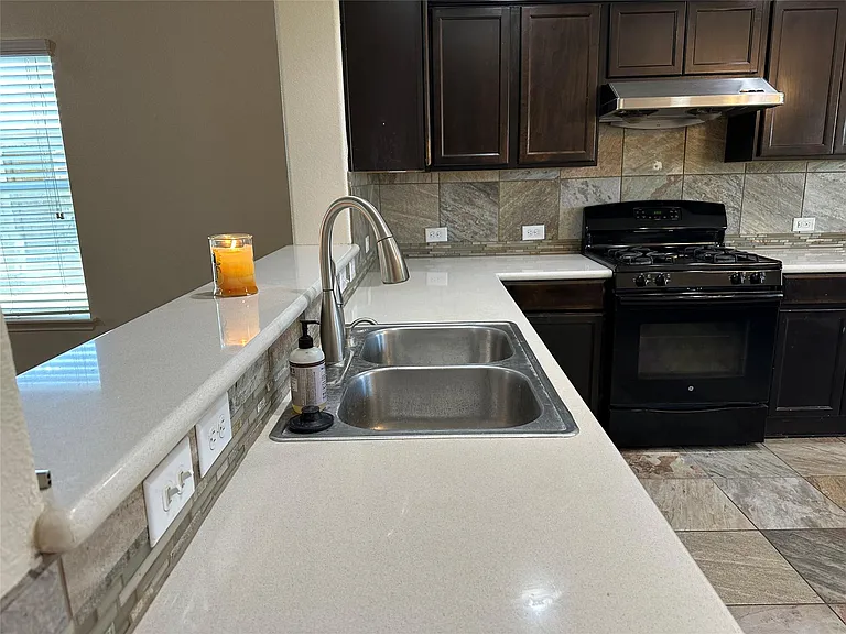 201 N Hunting Lodge Ln — Photo 13