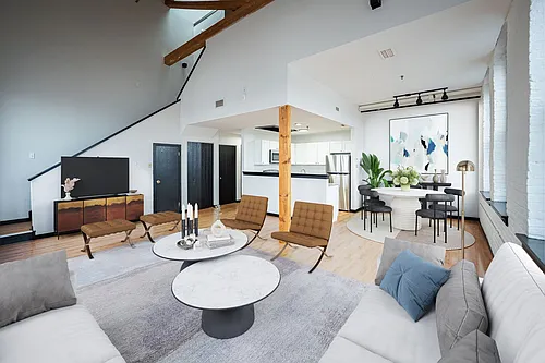 Floor plan 311