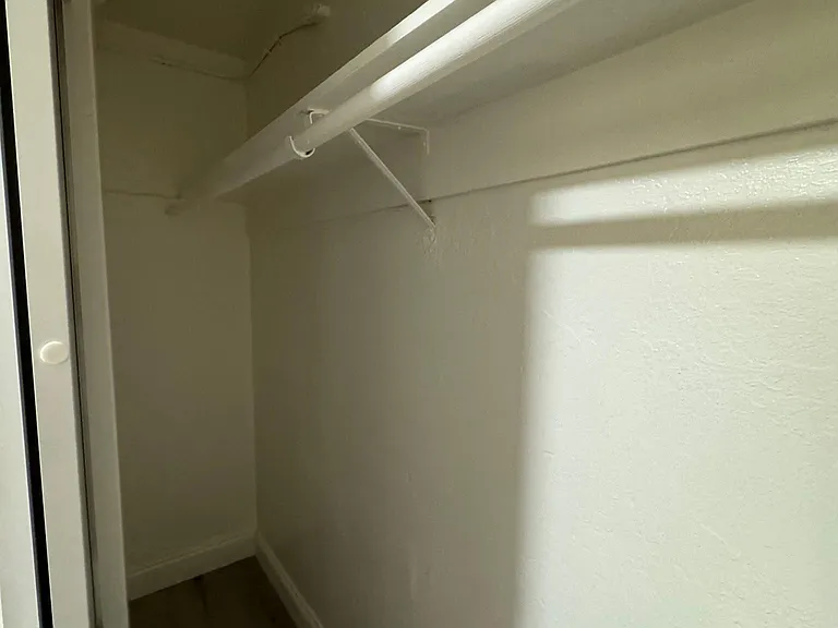 1350 Washington Street — Photo 15