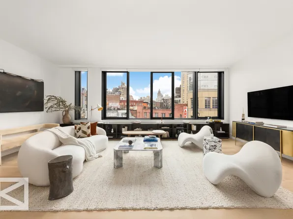 175 West Tenth Street image 1 of 21