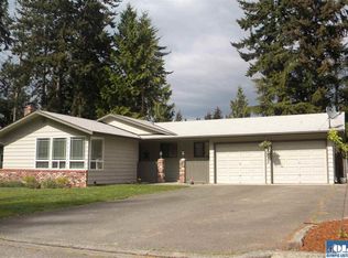 2037 W 8th St, Port Angeles, WA
