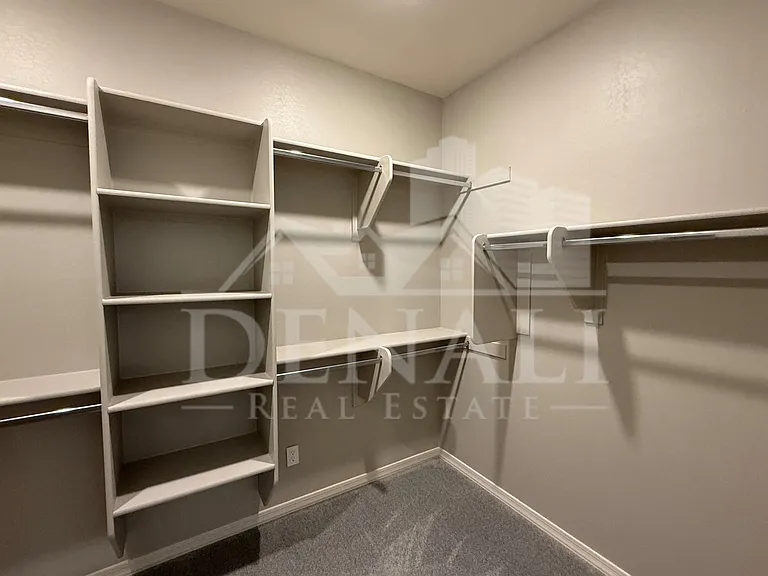 15068 W Pierce St — Photo 19
