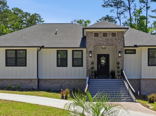 3501 Doe Run Dr, Tallahassee, FL 32312