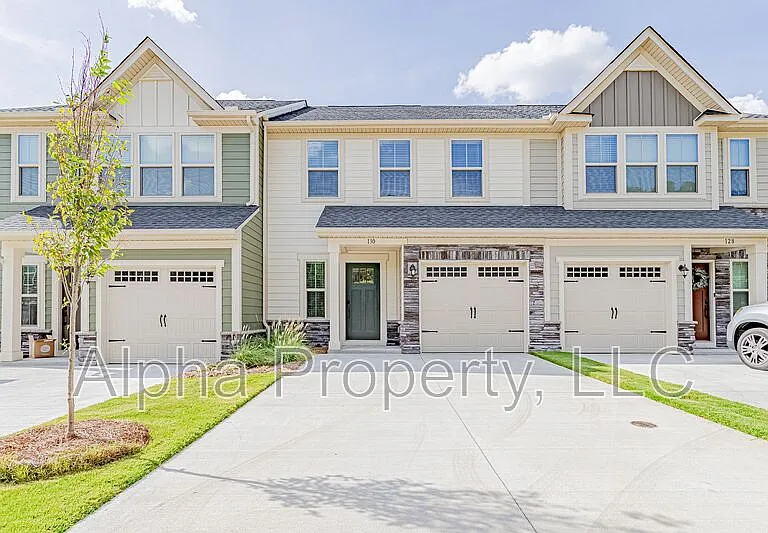 130 Eagle Wood Dr — Photo 1