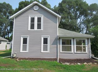 228 W Pearl St, Ovid, MI 48866