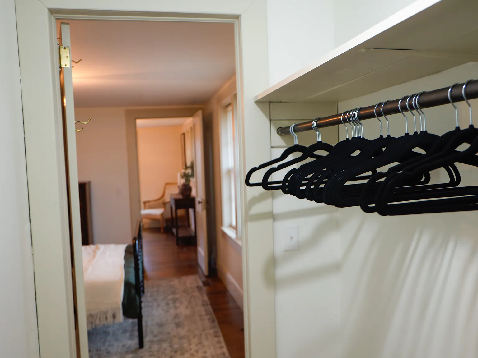 1 bed, 1000 sqft, $1,750 — Photo 4