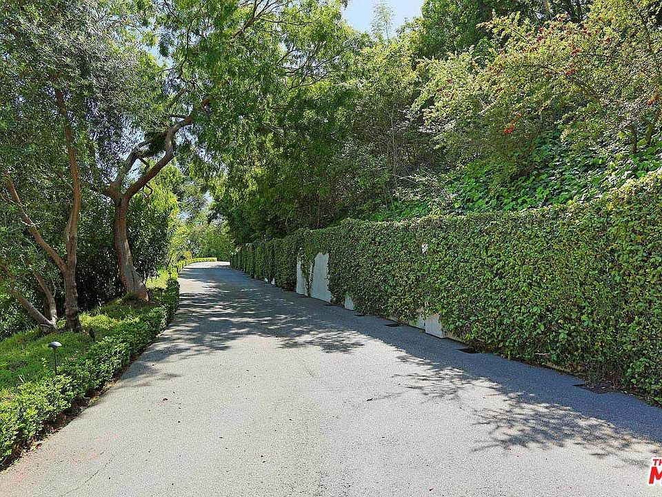 1st image of 10230 W Sunset Blvd
