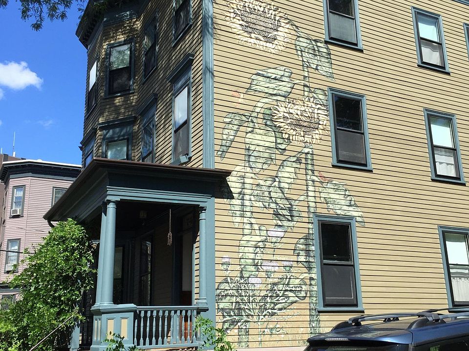 3 story sunflower mural I can text a video link if you send me your cell number.
