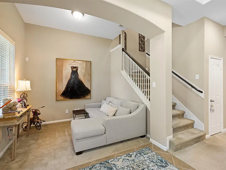 9135 Solvista Pass Ln — Photo 7