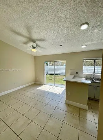 13772 SW 145th Ter — Photo 15