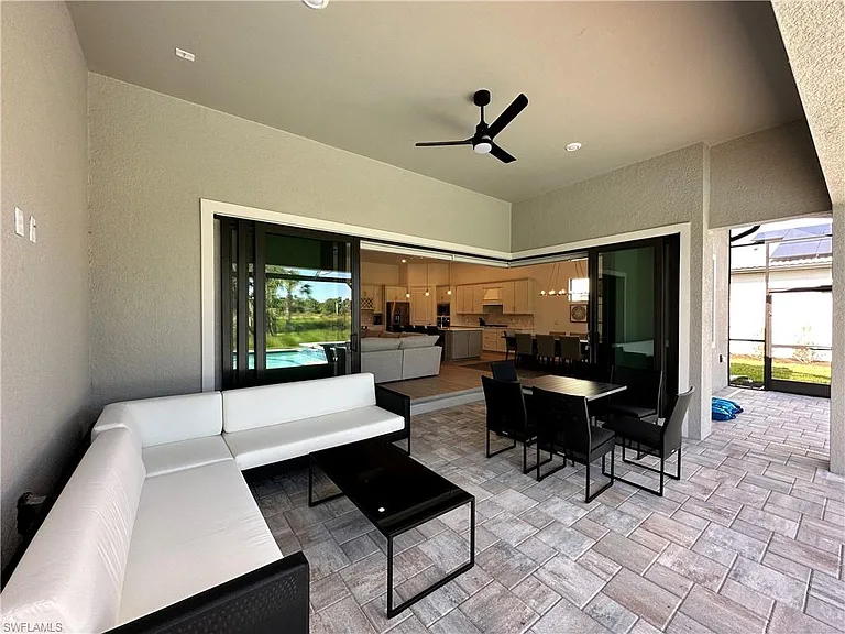 9260 Cormorant Dr — Photo 9