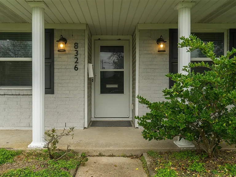 8326 Hazen St — Photo 2