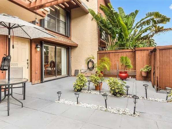 6504 SW 114th Pl #D79, Miami, FL 33173