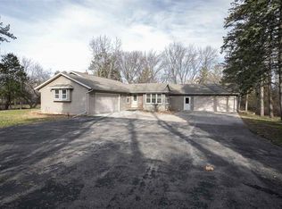 2614 E Wisconsin Ave, Appleton, WI 54911