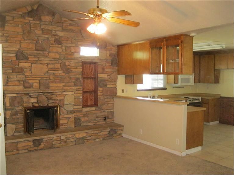 2nd image of 907 Kirk Ct