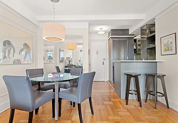 4th image of 235 W 102nd St APT 16-H