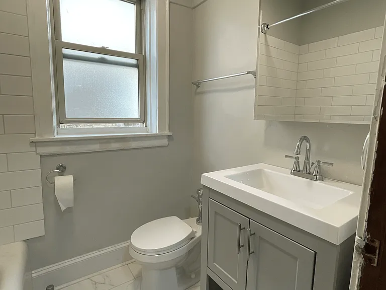 4100 N Keystone Ave — Photo 7