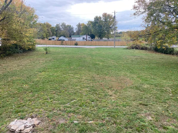 655 W Marsh Street, Buffalo, MO 65622