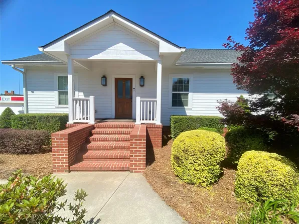 106 N Alexander Ave, Washington, GA 30673