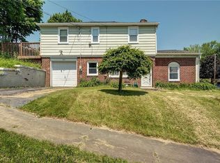 200 Arden Dr, Syracuse, NY 13207