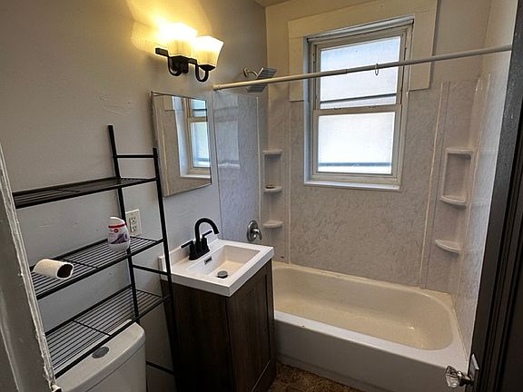 2nd image of 3709 Keokuk St APT 2N
