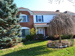 6714 Carlton Rd, Canton, MI 48187