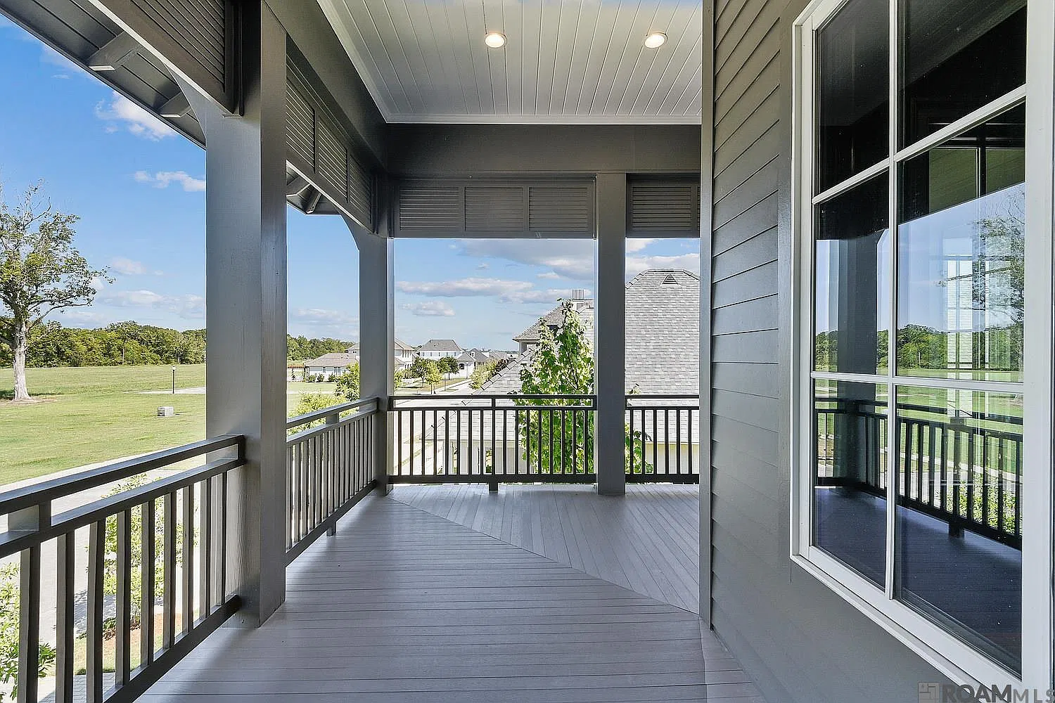 4 bed, 2871 sqft, $5,000 — Photo 2