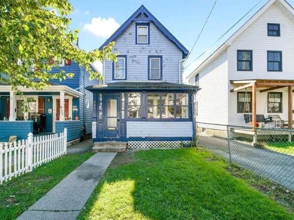 925 Constant Avenue, Peekskill, NY 10566