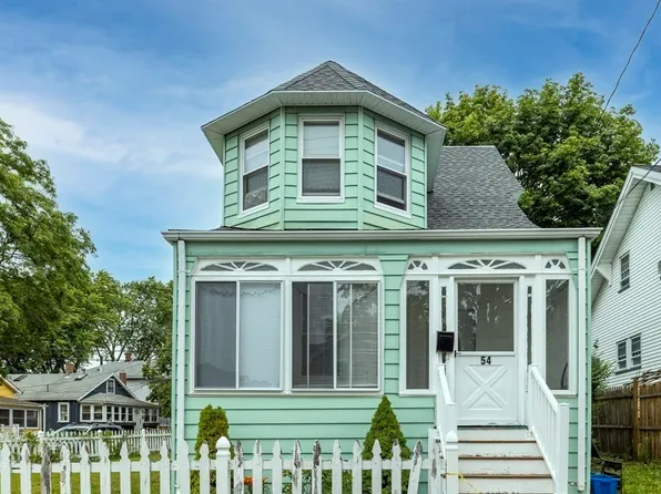 54 Marshall St, Quincy, MA 02171