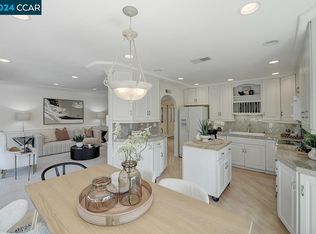 2772 Tice Creek Dr APT 1, Walnut Creek, CA 94595