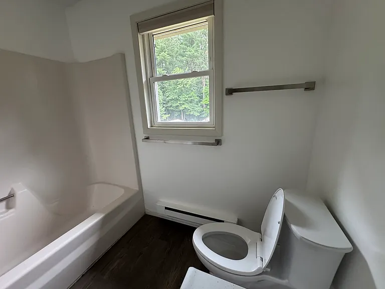 86 Pinecrest Dr #1D — Photo 6