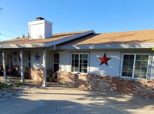 21500 Silver Dr, Tehachapi, CA 93561