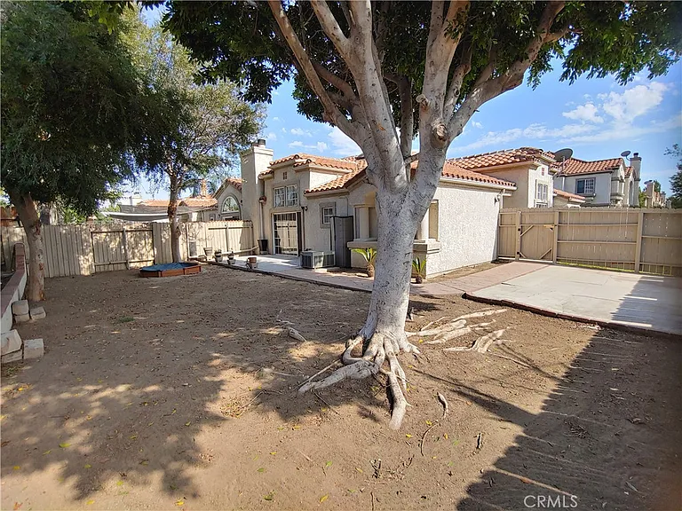 9882 Arrow Rte — Photo 10