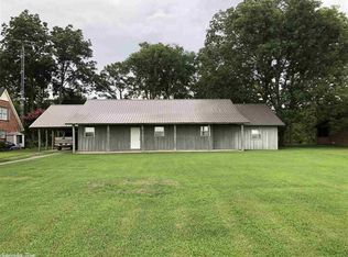 515 Stuart Island Rd, Lake Village, AR 71653