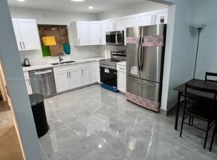 5140 SW 40th Ave APT 2C, Fort Lauderdale, FL 33314