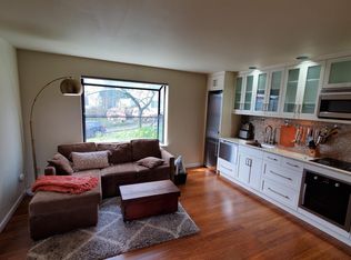 1312 6th Ave N #1, Seattle, WA 98109